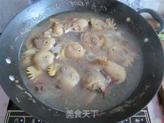 香辣酱鸡头的做法步骤:4