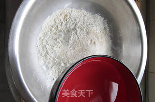 一点点揉进的真心——{山东手工馒头}的做法步骤:2