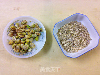 开心芝麻曲奇酥的做法步骤:2