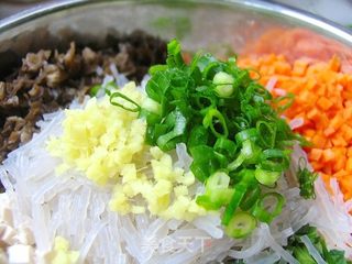 陕西小吃——营养滋卷的做法步骤:5