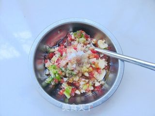 惊艳宴客菜轻松几步搞定——剁椒蒜蓉开背虾的做法步骤:5