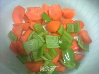 香浓绿咖喱鸡肉炖蔬菜的做法步骤:4