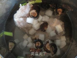 棒骨萝卜汤的做法步骤:4