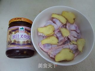简单易做,超级好吃——蜜汁叉烧翅的做法步骤:4
