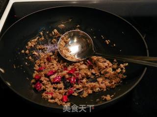 梅菜炒黄豆的做法步骤：5