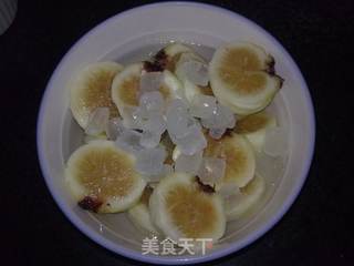 无花果甜汤的做法步骤:3