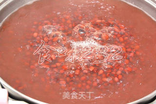 广式红豆沙月饼的做法步骤:2