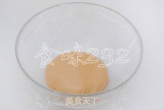 广式红豆沙月饼的做法步骤:16