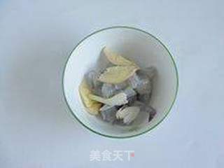 超级鲜美的简单味道----【虾仁蒸蛋】的做法步骤:2