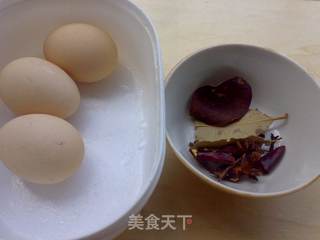 五香卤鸭翅的做法步骤:2