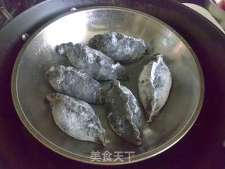 墨汁饺子的做法步骤:8