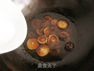 香菇扒油菜的做法步骤:11