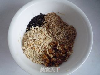 苏式五仁月饼的做法步骤：2