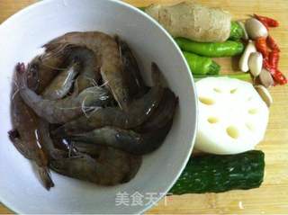 香辣虾的做法步骤：1