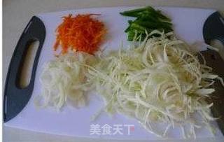 素食主义—素炒乌冬面的做法步骤：2