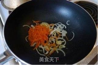 素食主义—素炒乌冬面的做法步骤：4