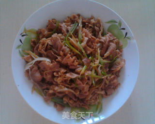 简易葱爆羊肉的做法步骤:7