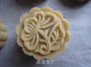 广式豆沙月饼的做法步骤:13