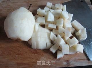 雪梨川贝冰糖水的做法步骤:2
