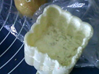莲蓉蛋黄月饼的做法步骤:23