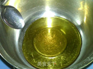 莲蓉月饼的做法步骤:2