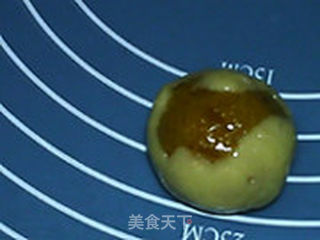 奶香菠萝月饼的做法步骤:14