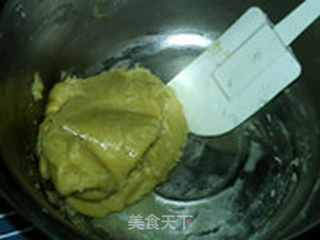菠萝莲蓉月饼的做法步骤:7