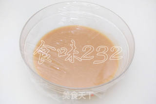 广式枣泥松子月饼的做法步骤:12