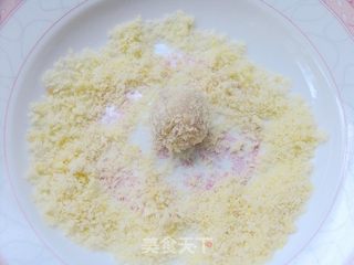 美食让我快乐地成长——芝心虾球的做法步骤:8