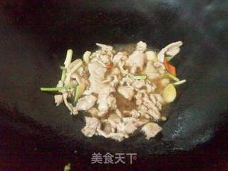 南瓜扒肉片的做法步骤:7