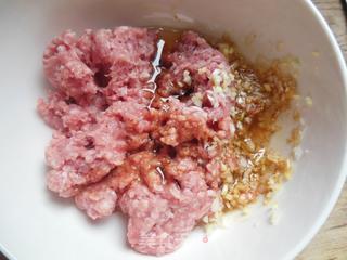 肉酿秋葵的做法步骤：3