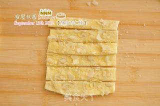 忍不住的零食——酥皮杏仁棒的做法步骤:5