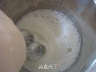 超详细：柠檬枫糖戚风蛋糕 无泡打粉！！！的做法步骤：14