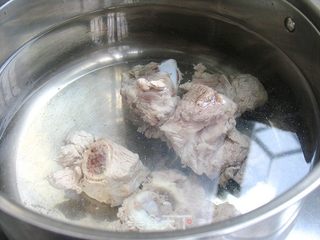改变源自热爱——玉米山药大骨汤的做法步骤:2