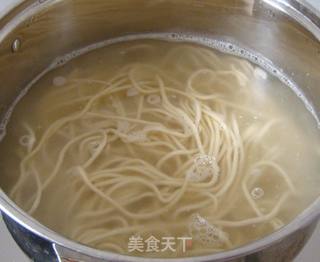 金瓜面条的做法步骤:8