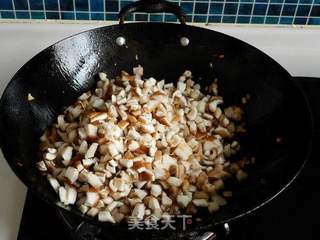 香菇肉酱饭的做法步骤:7