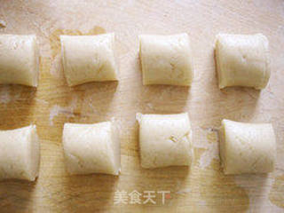 芸豆沙月饼的做法步骤:6