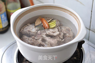 猪骨山药汤的做法步骤:3