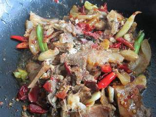 干锅牛头肉——新疆味道的做法步骤:10