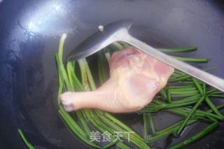 葱香鸡腿的做法步骤:4