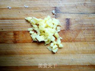 张炎家的美味海鲜菜之二------炒蛏子的做法步骤:4