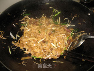 干炒牛河的做法步骤:11