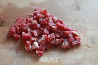 吃不停口的牛肉酱的做法步骤：1