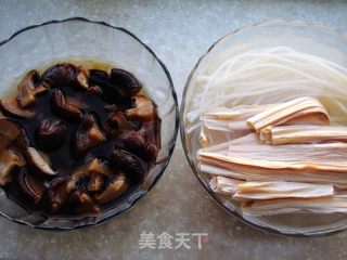 黑米面麦穗素馅包的做法步骤:2