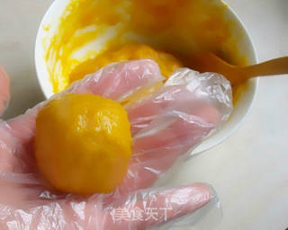 南瓜红豆糯米糍的做法步骤:8