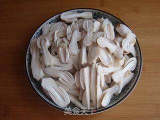 蚝油鸡腿菇的做法步骤：1