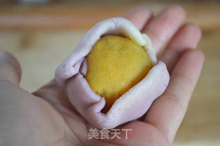 紫薯酥皮蛋黄月饼的做法步骤:14
