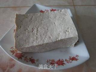 干锅豆腐的做法步骤：1