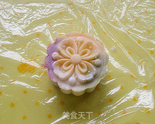 梦幻冰皮月饼的做法步骤:16