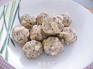 重现童年的记忆------老式冰糖芝麻月饼的做法步骤：13